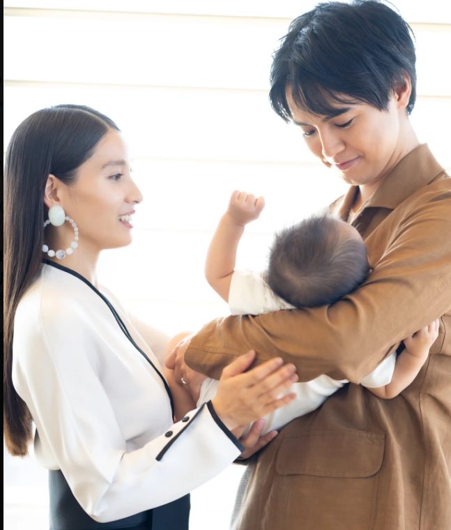 土屋太鳳　産後　痩せた　綺麗　子供　片寄涼太　性別　どっち　誕生日　出産　育児　写真