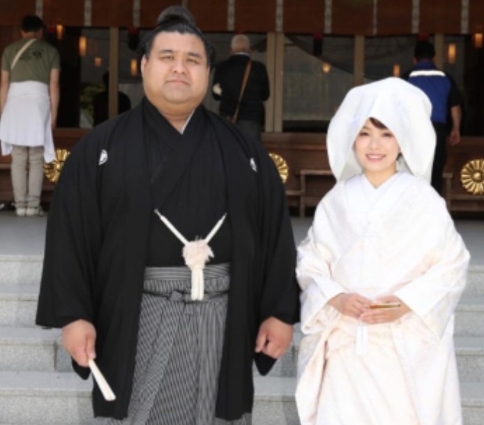 丘みどり 結婚 旦那 相撲力士 夫 結婚相手 職業 年齢 NHK職員 顔写真 